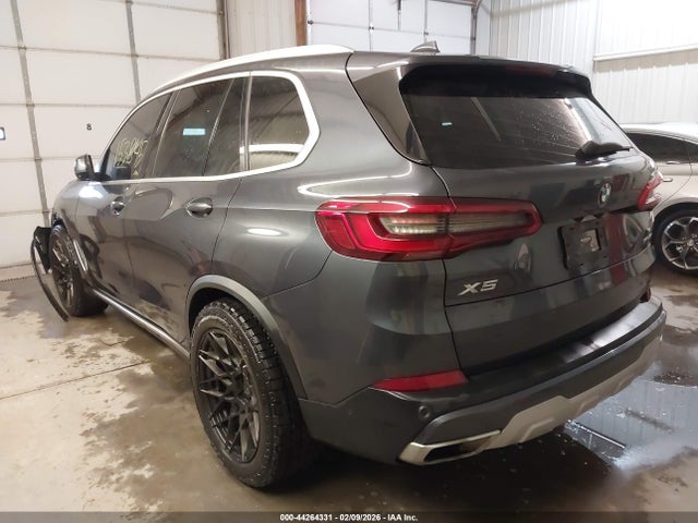 44264331 :رقم المزاد ، 5UXCR6C59KLK88694 vin ، 2019 Bmw X5 Xdrive40i مزاد بيع