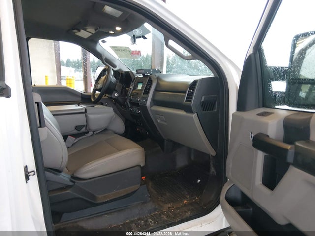 1FT7X2B6XKEG17452 Ford F-250 Xl