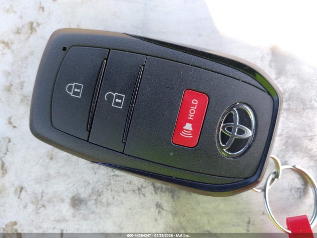Toyota Prius Le 2026 JTDACAAUXT3068781 Image 11