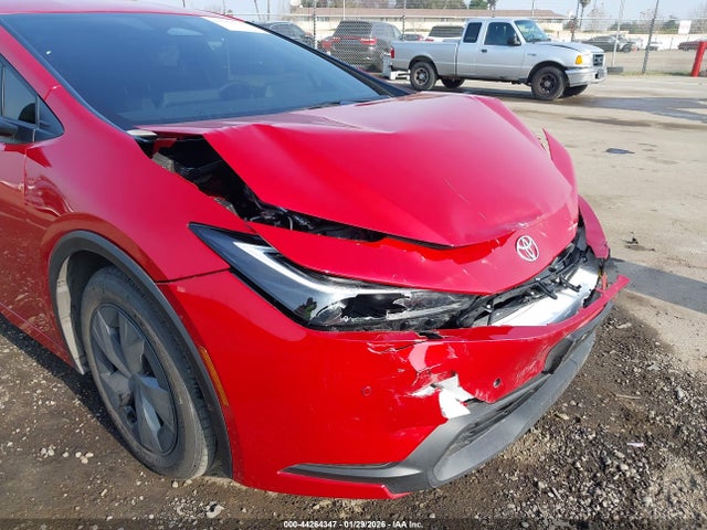Toyota Prius Le 2026 JTDACAAUXT3068781 Image 17
