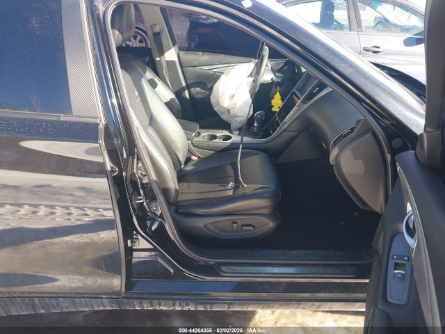 JN1BV7AR6EM690212 Infiniti Q50 Premium