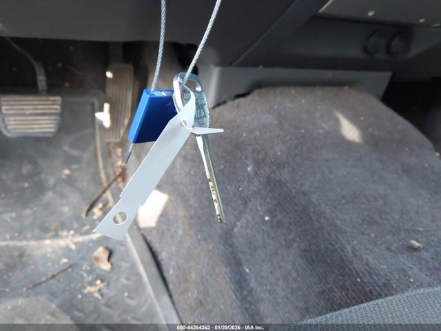 44264362 :رقم المزاد ، 1GTDS136668251892 vin ، 2006 Gmc Canyon Sle2 مزاد بيع
