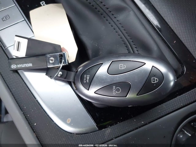44264366 :رقم المزاد ، KMHLM4DG0SU094579 vin ، 2025 Hyundai Elantra Sel Sport مزاد بيع