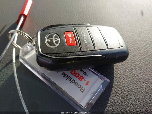 2026 Toyota Camry Le მანქანა იყიდება აუქციონზე, vin: 4T1DAACK0TU209524, აუქციონის ნომერი: 44264378