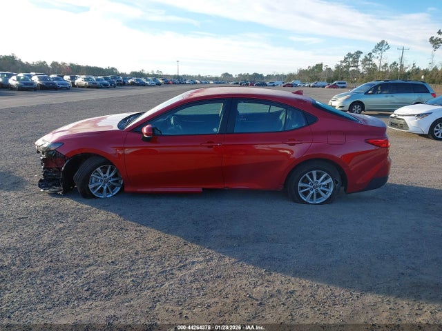 2026 Toyota Camry Le მანქანა იყიდება აუქციონზე, vin: 4T1DAACK0TU209524, აუქციონის ნომერი: 44264378