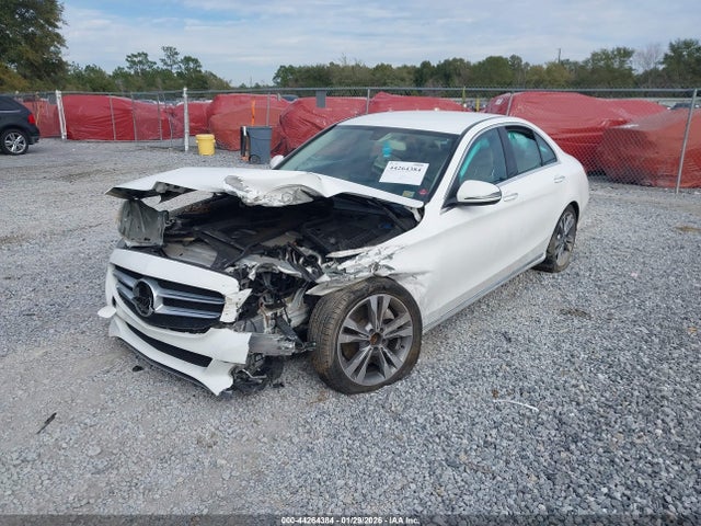 44264384 :رقم المزاد ، 55SWF4JB6HU231917 vin ، 2017 Mercedes-benz C 300 مزاد بيع