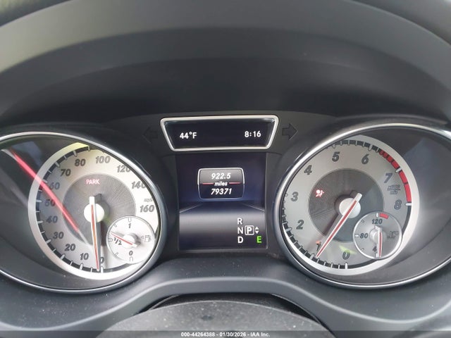 44264388 :رقم المزاد ، WDDSJ4GB9FN186482 vin ، 2015 Mercedes-benz Cla 250 4matic مزاد بيع