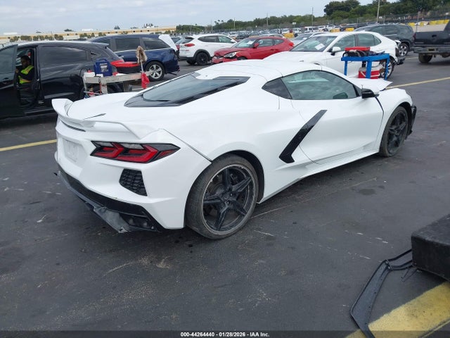 2025 CHEVROLET CORVETTE STINGRAY 1G1YB2D40S5110566 Photo 3