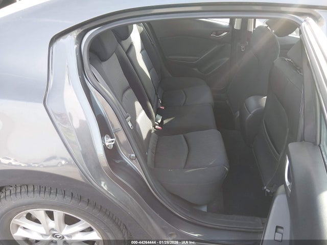 3MZBM1V73GM313413 Mazda Mazda3 I Touring