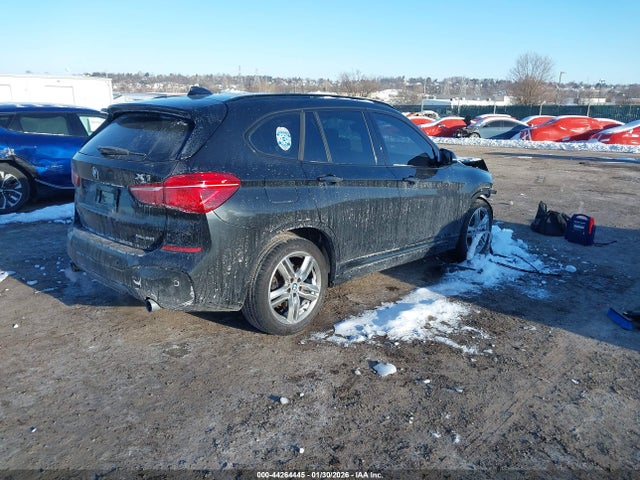 2019 BMW X1 WBXHT3C53K5L35331 Photo 3