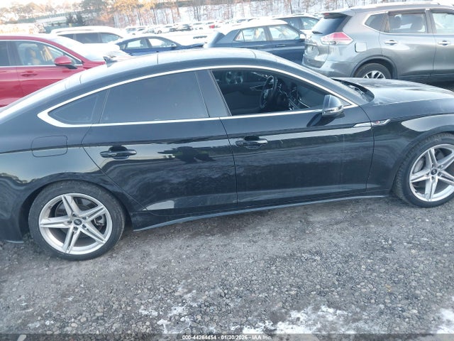 Продажа на аукционе авто 2022 Audi A5 Sportback Premium Plus 45 Tfsi S Line Quattro S Tronic, vin: WAUFACF5XNA029824, номер лота: 44264454
