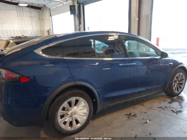 Продаж на аукціоні авто 2020 Tesla Model X Long Range Dual Motor All-wheel Drive/long Range Plus Dual Motor All-wheel Drive, vin: 5YJXCBE28LF231083, номер лоту: 44264469