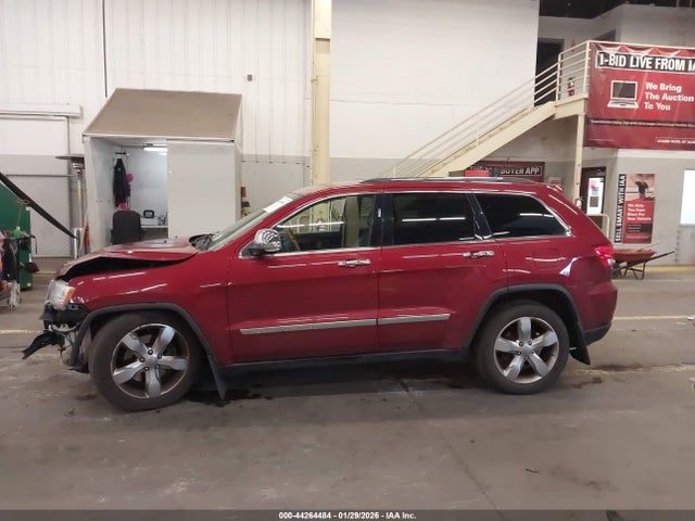 2013 Jeep Grand Cherokee Overland მანქანა იყიდება აუქციონზე, vin: 1C4RJFCT6DC523752, აუქციონის ნომერი: 44264484