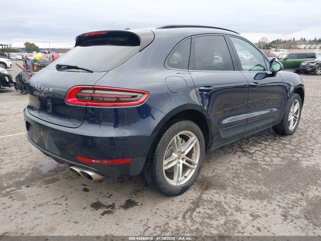 2018 PORSCHE MACAN WP1AB2A55JLB37731 Photo 3