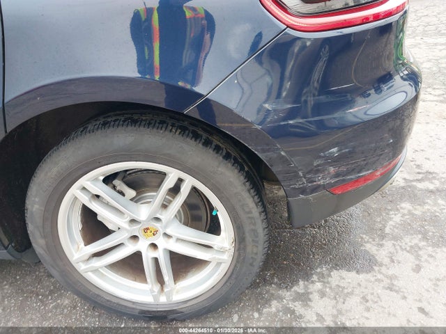 2018 PORSCHE MACAN WP1AB2A55JLB37731 Photo 5