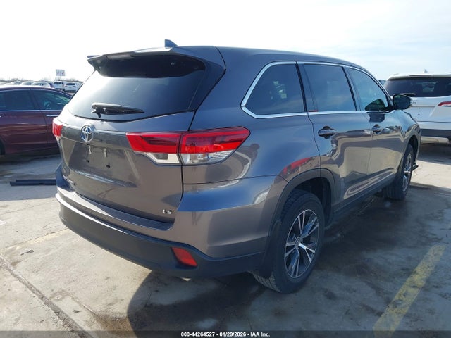 5TDZZRFH1KS363762 Toyota Highlander Le Plus