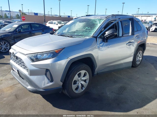 Toyota RAV4 LE 2020 2T3H1RFV3LC052909 Image 2