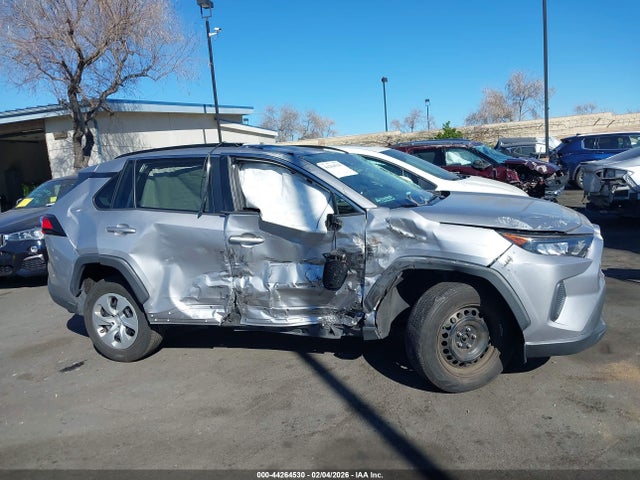 Toyota RAV4 LE 2020 2T3H1RFV3LC052909 Image 6