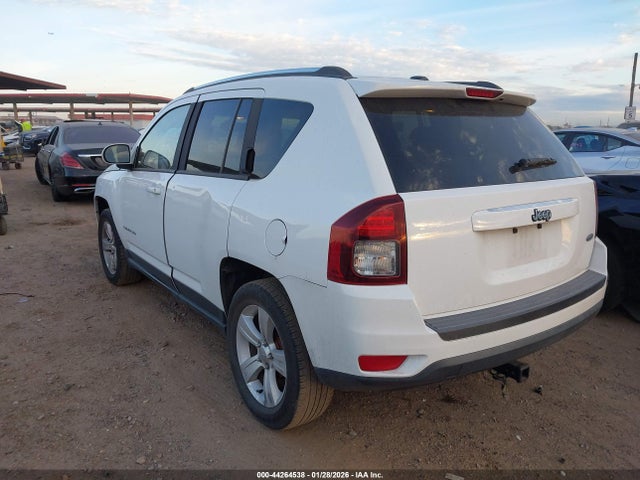 Jeep Compass Latitude 2014 1C4NJCEBXED690306 Image 3