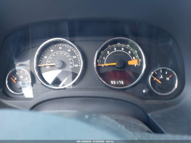 Jeep Compass Latitude 2014 1C4NJCEBXED690306 Image 7