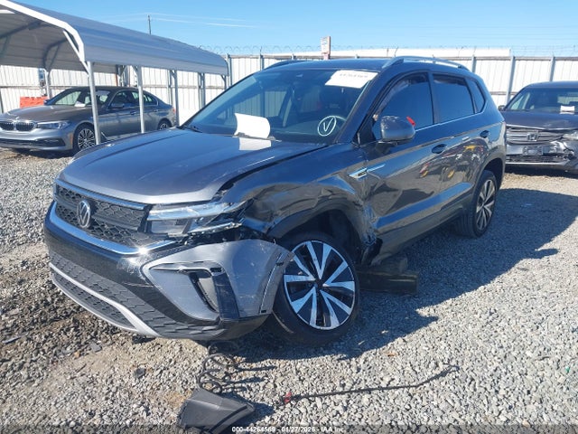 44264569 :رقم المزاد ، 3VVLX7B28NM012158 vin ، 2022 Volkswagen Taos 1.5t Se مزاد بيع