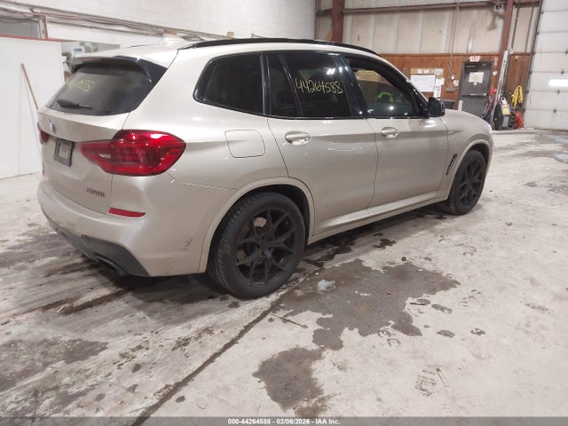 2020 BMW X3 5UXTY9C02L9C41887 Photo 3