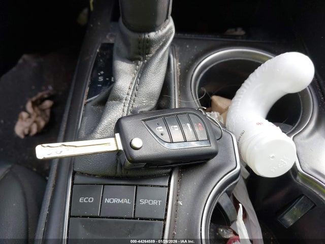 4T1G11AK5RU863430 Toyota CAMRY SE