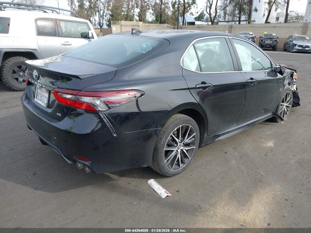 4T1G11AK5RU863430 Toyota CAMRY SE