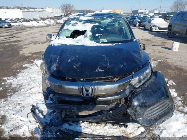 3CZRU5H32KG710646 Honda HR-V LX