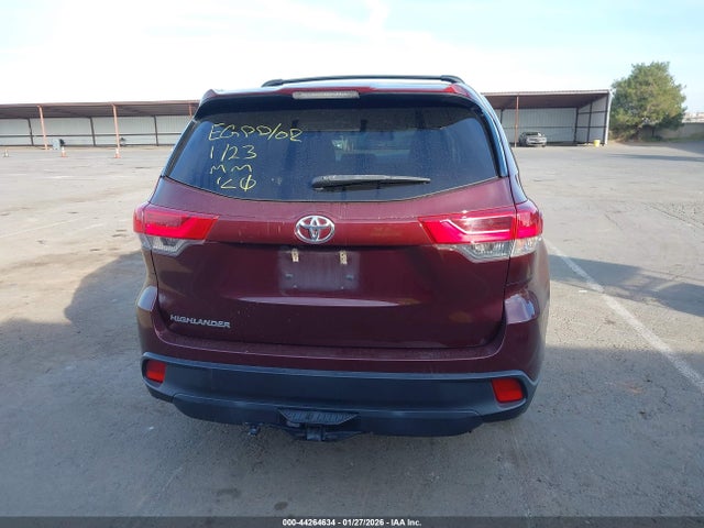 5TDZZRFH0KS348069 Toyota Highlander Le