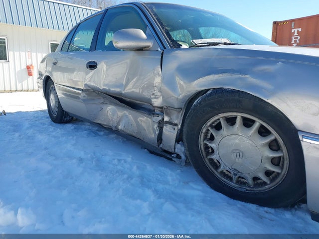 44264637 :رقم المزاد ، 1G4CW52K2V4629505 vin ، 1997 Buick Park Avenue مزاد بيع