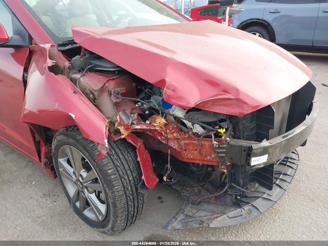 5NPD84LF9JH359370 Hyundai Elantra Value Edition