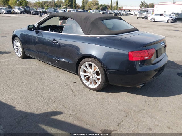 2014 AUDI A5 WAUJFAFH7EN007377 Photo 2