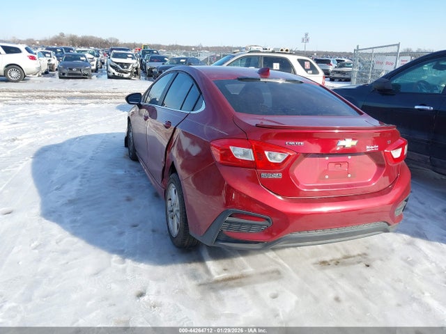 1G1BE5SM4H7135176 Chevrolet Cruze Lt Auto