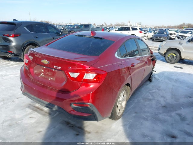 1G1BE5SM4H7135176 Chevrolet Cruze Lt Auto