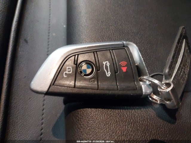 44264715 :رقم المزاد ، WBA5R7C55KAJ79562 vin ، 2019 Bmw 330i Xdrive مزاد بيع