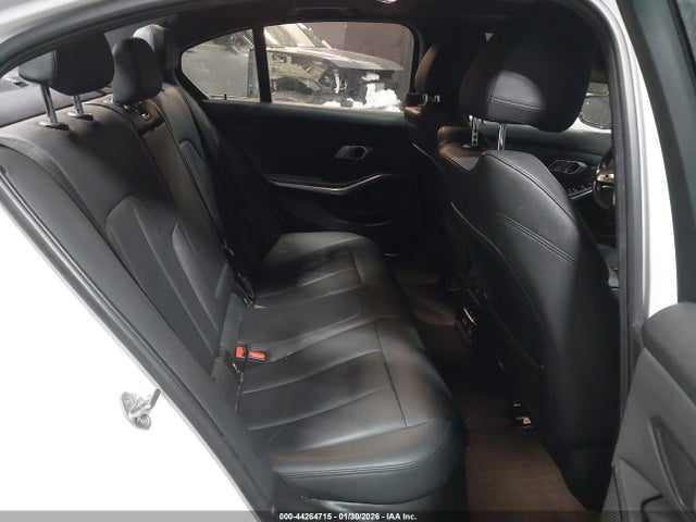 44264715 :رقم المزاد ، WBA5R7C55KAJ79562 vin ، 2019 Bmw 330i Xdrive مزاد بيع