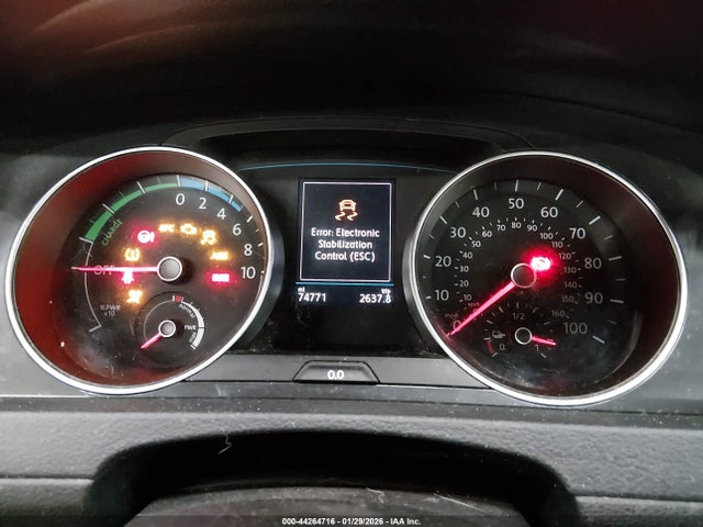 WVWKR7AU4KW908041 Volkswagen E-golf Se