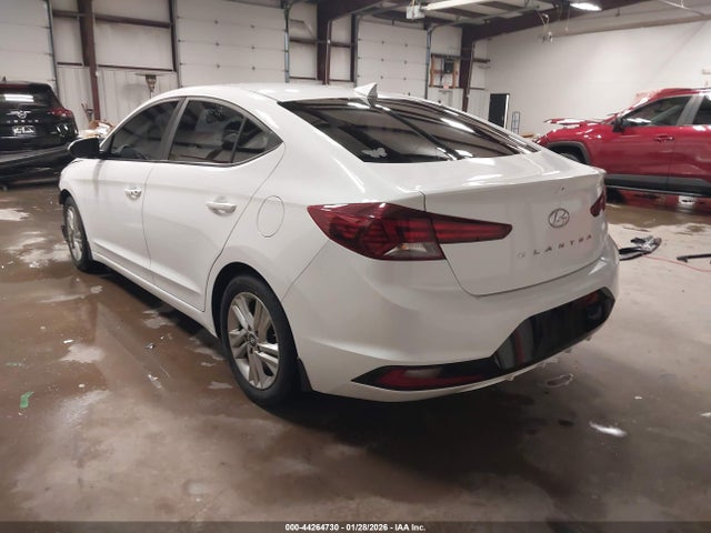 2020 HYUNDAI ELANTRA 5NPD84LFXLH587106 Photo 2