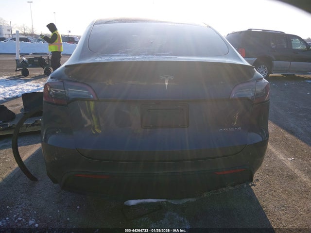 7SAYGDEF9PF863381 Tesla Model Y Performance Dual Motor All-wheel Drive