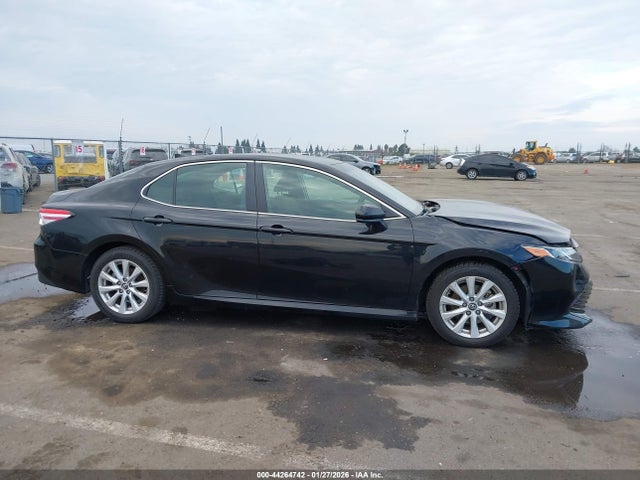 4T1B11HK9KU686130 Toyota CAMRY LE