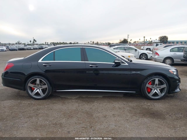 WDDUG7JBXFA139826 Mercedes-Benz S 63 AMG