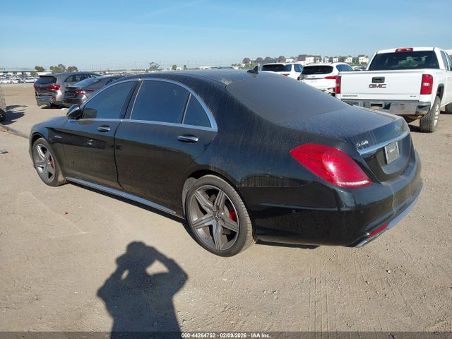 WDDUG7JBXFA139826 Mercedes-Benz S 63 AMG