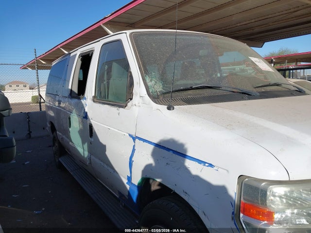 Ford E-350 Super Duty Xlt 2014 1FBNE3BL8EDA51377 Image 13