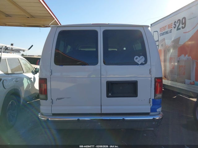 Ford E-350 Super Duty Xlt 2014 1FBNE3BL8EDA51377 Image 16