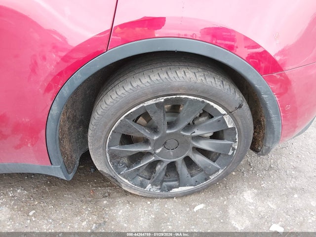 5YJYGDEF1LF002221 Tesla Model Y Long Range Dual Motor All-wheel Drive/performance Dual Motor All-wheel Drive