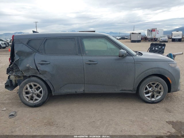 2020 Kia Soul S მანქანა იყიდება აუქციონზე, vin: KNDJ23AU3L7017629, აუქციონის ნომერი: 44264799