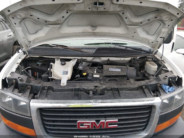 GMC Savana 2500 1wt 2016 1GTW7AFF2G1276286 Image 10
