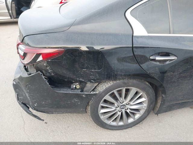 JN1EV7AP7JM354722 Infiniti Q50 3.0t Luxe