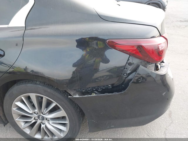 JN1EV7AP7JM354722 Infiniti Q50 3.0t Luxe